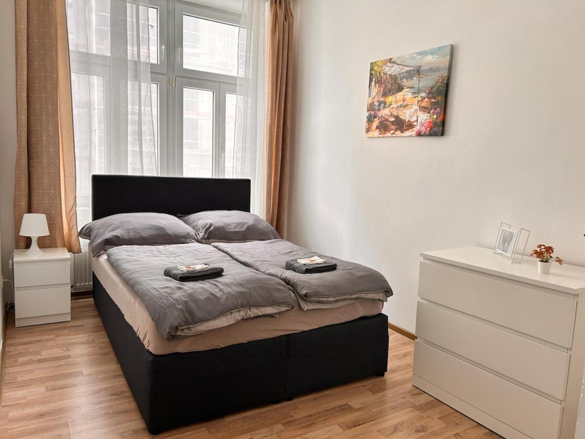 Spacious Central 4-Room Suite For 6 - Near Subway Vienna Exterior photo
